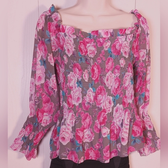 Torrid Crinkle Chiffon Smocked Waist Size 2X  Off Shoulder Floral Crop Top Boho - Picture 7 of 12